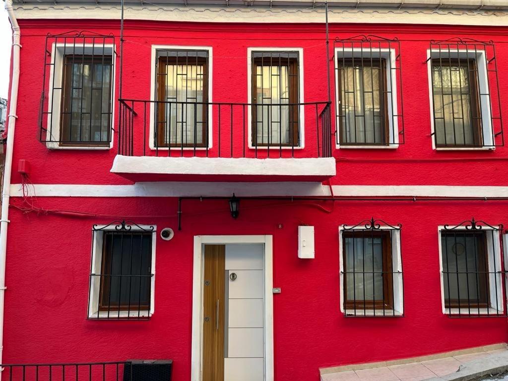 Dublex Flat In Taksim Daire